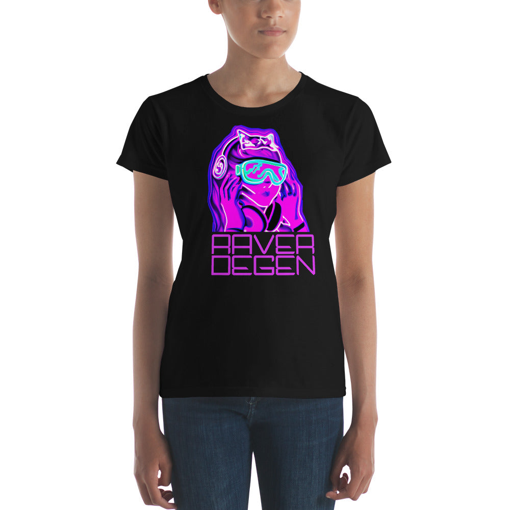 "Raver Degen" Women's Short Sleeve Shirt